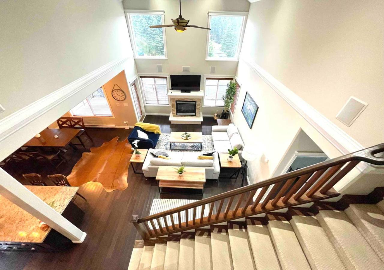 Bellamy Manor Large Home With 5Beds! In Langford Victoria Exterior photo